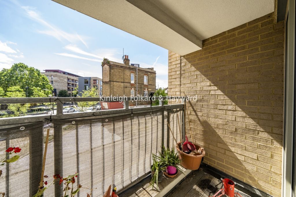Property photo 3 of 19 d92A17F3-8223-4A2c-9