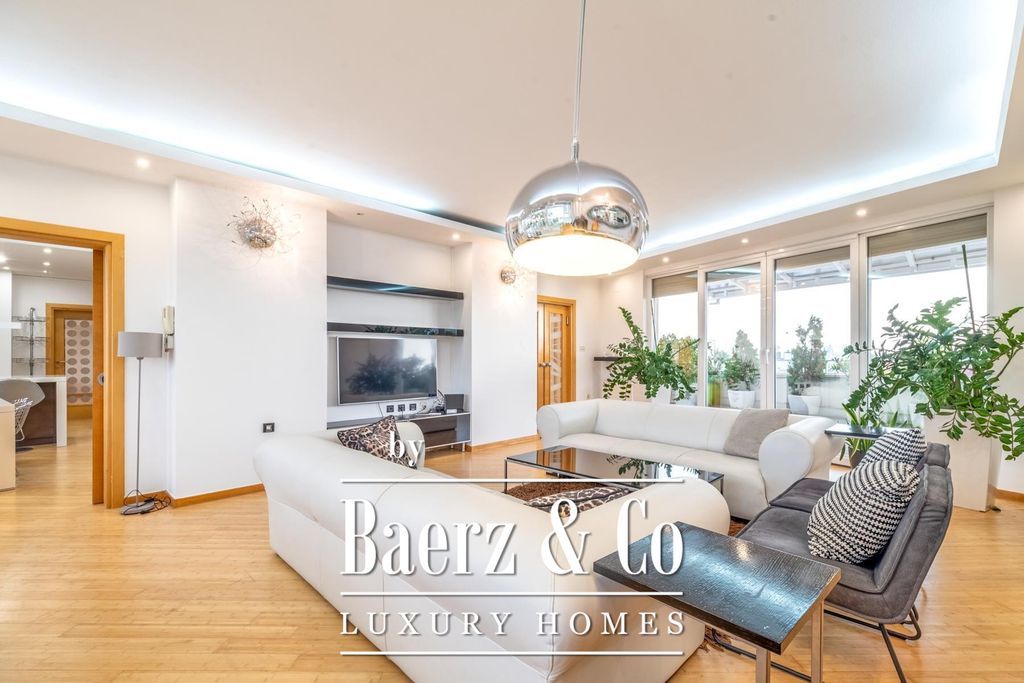 Property photo 3 of 26