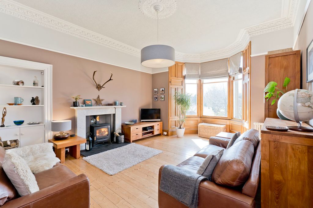 Property photo 2 of 13 Property Image 2