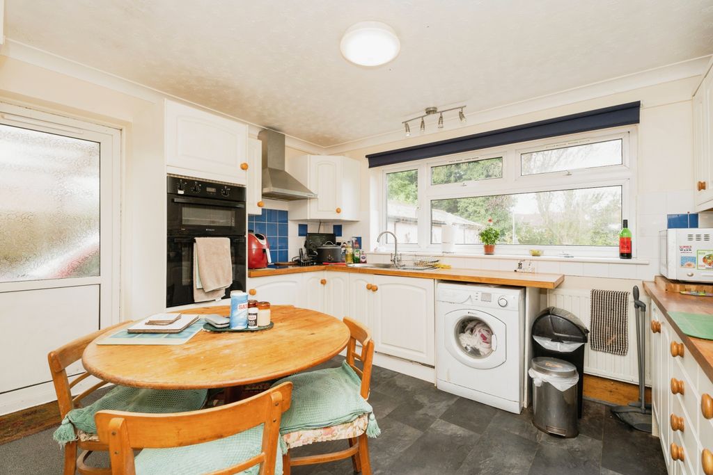 Property photo 3 of 17 Photography