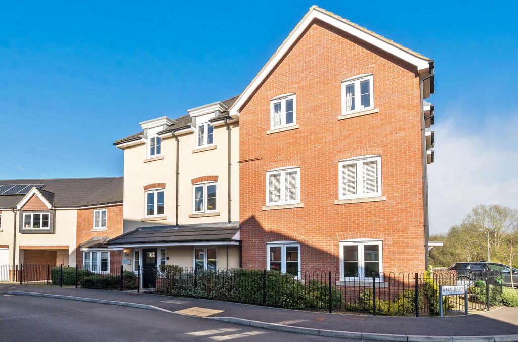 Property photo 1 of 11 1432978-28-69c407...