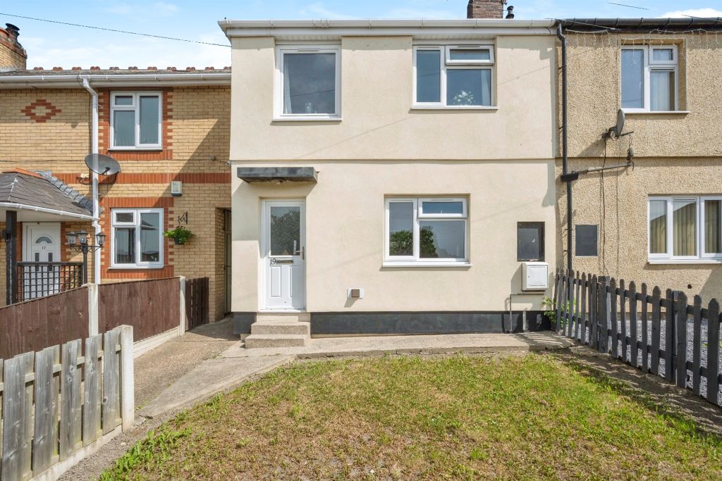 Property photo 1 of 17