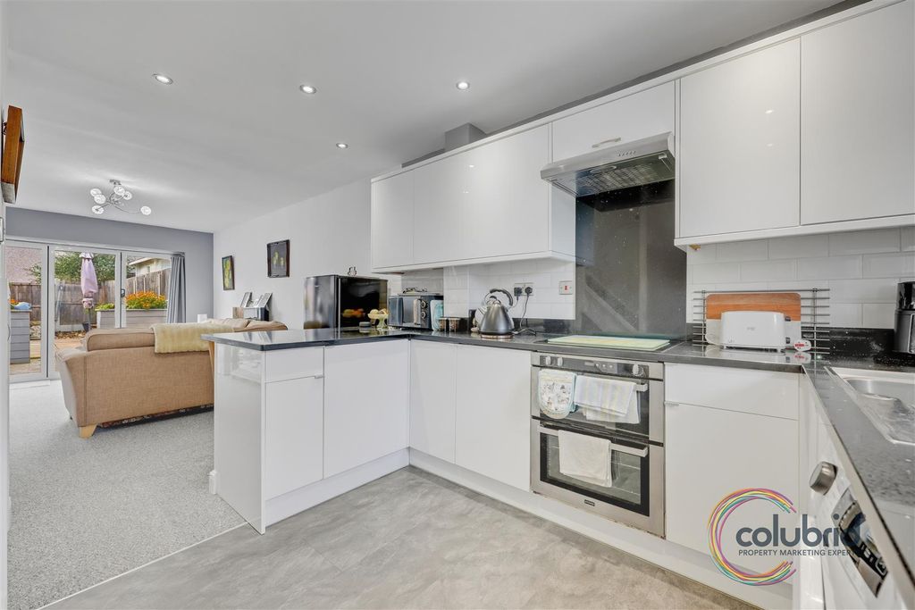 Property photo 3 of 12 0G1A6647-0G1A6651.Jpg