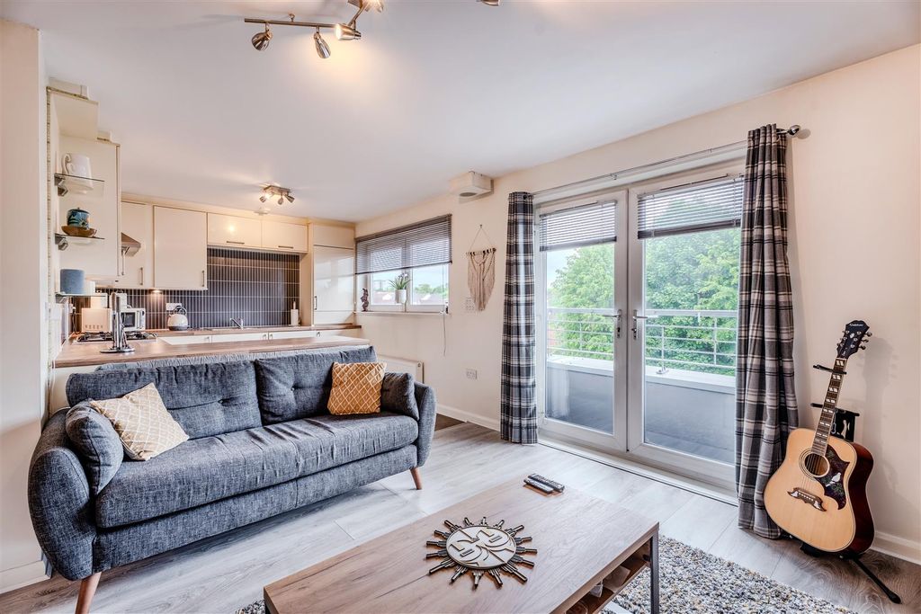 Additional image 6 of 2 bed flat for saleLeyland Road, Motherwell ML1