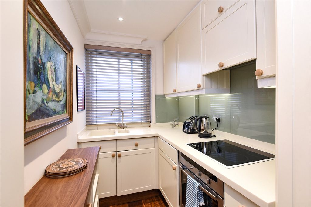 Property photo 3 of 7 Picture No. 17