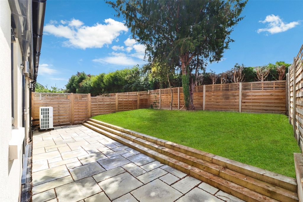 Property photo 1 of 16 Picture No. 01