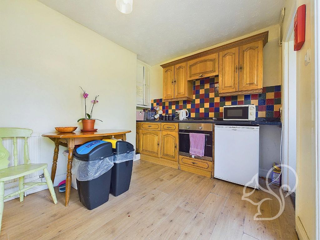 Property photo 2 of 17 Cam01659G0-Pr0142-Still009.Jpg