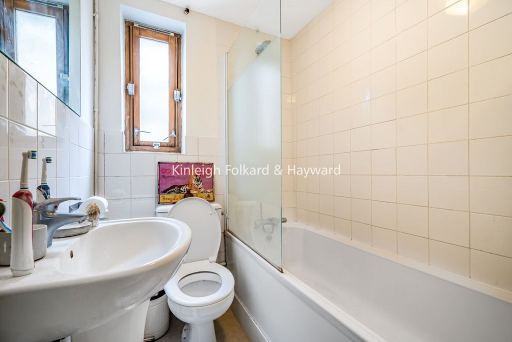 Property photo 3 of 5 Dba53B74-Cf60-44B9-9