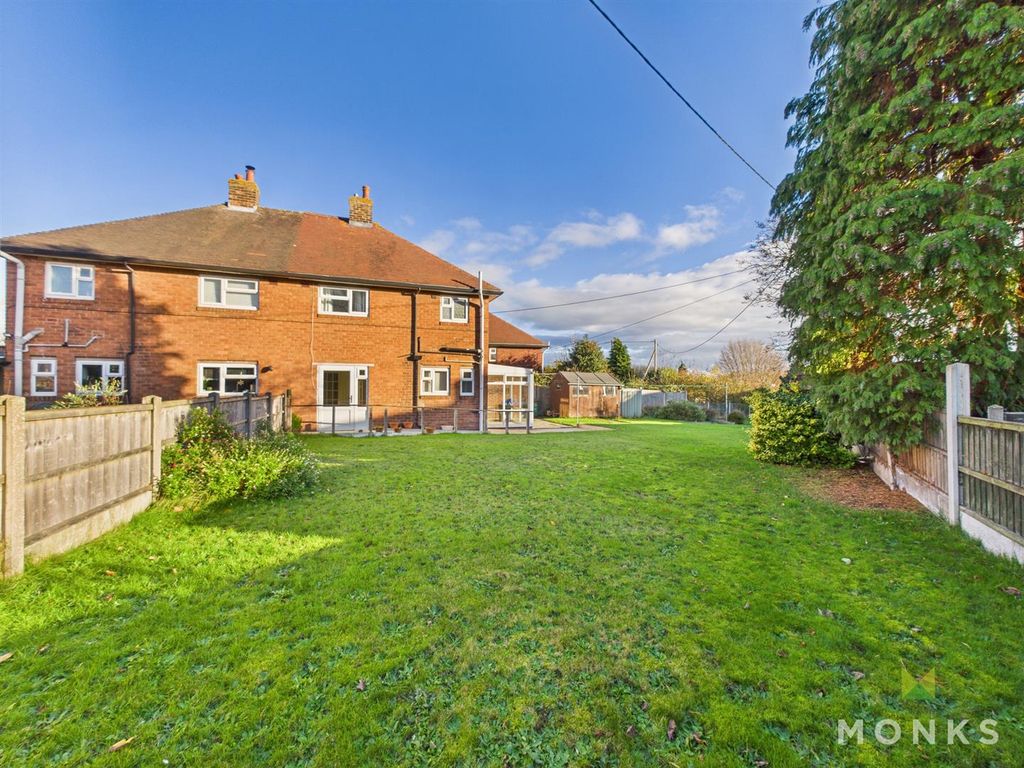 Property photo 2 of 14 Cam01348G0-Pr0772-Still010.Jpg