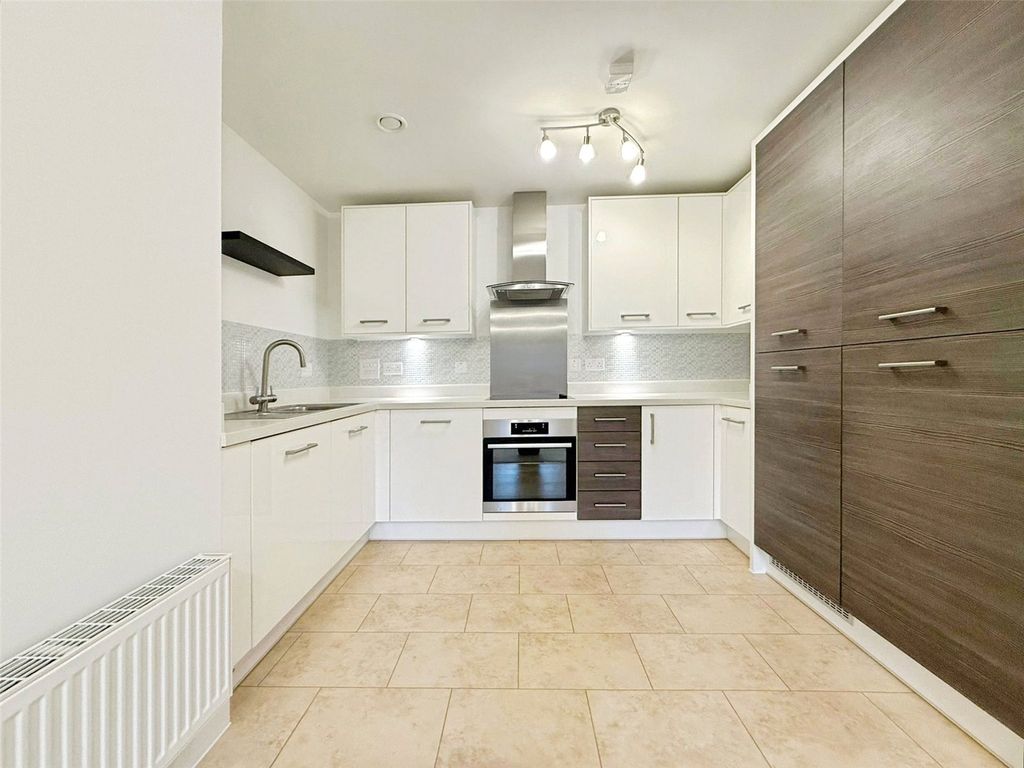 Property photo 3 of 8 Picture No. 05