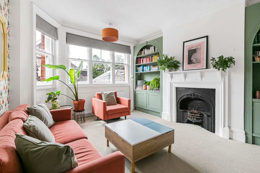 Property photo 1 of 19