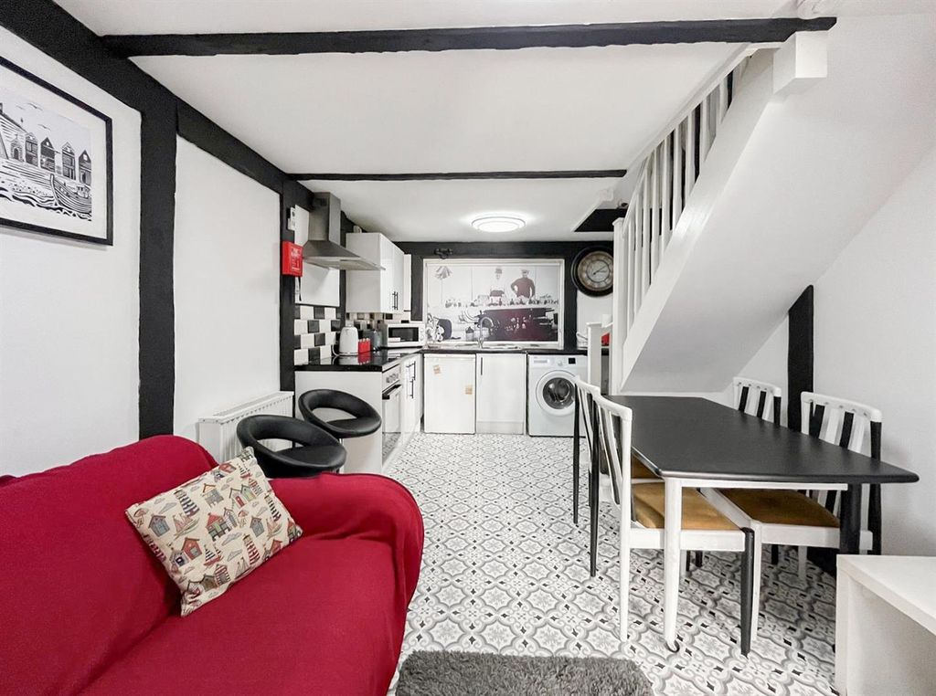 Property photo 2 of 15 3-Ef238Ef0-F69F-49A7-893F-35F5A95E61E5.Jpg