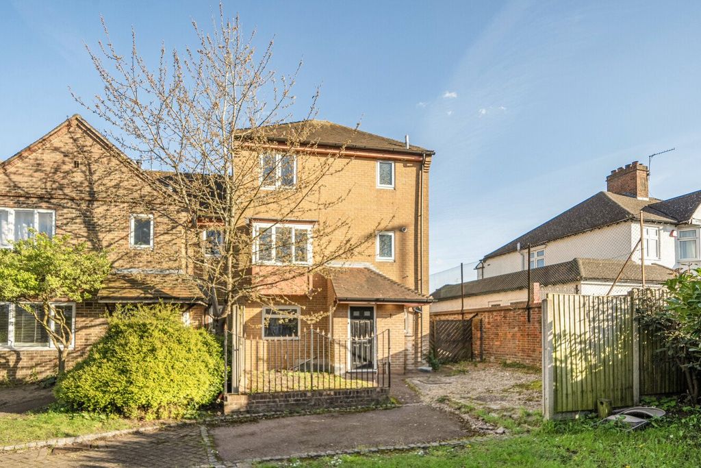 Property photo 1 of 24 Picture No. 38