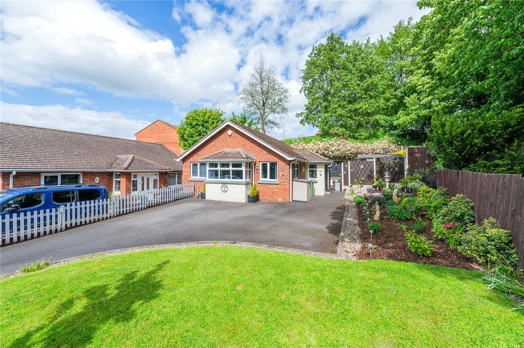 Property photo 1 of 40 Picture No. 40