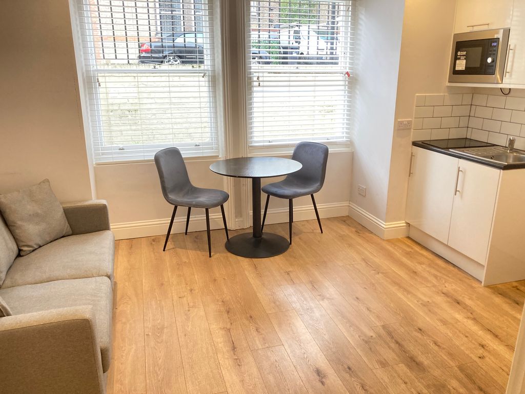 Property photo 1 of 1