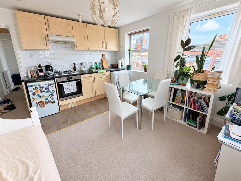 Property photo 2 of 6 Openplan1.Png