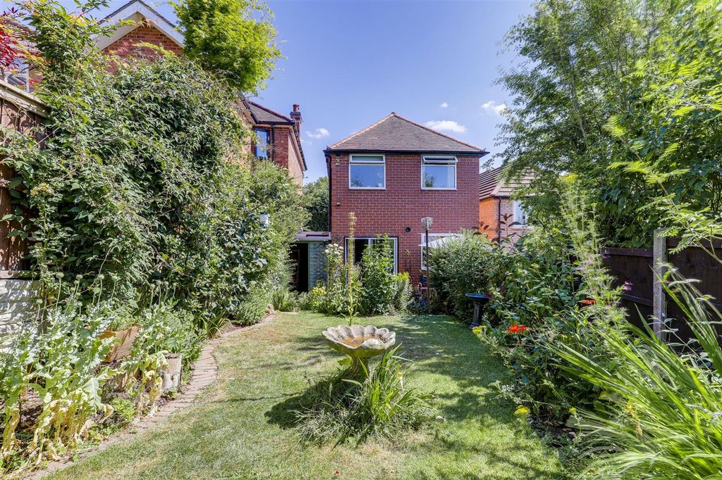 Property photo 3 of 23