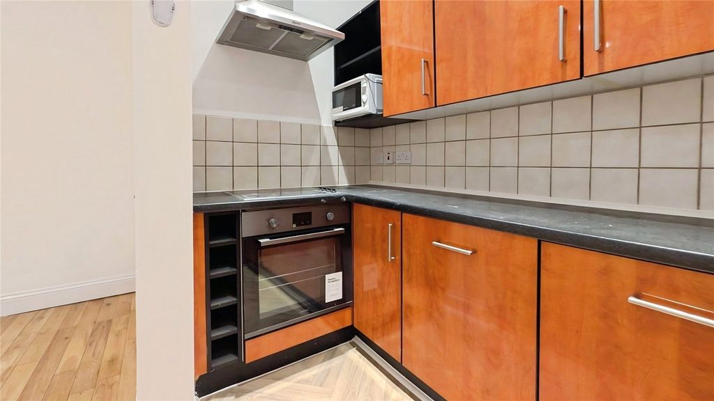 Property photo 2 of 15 Kitchen