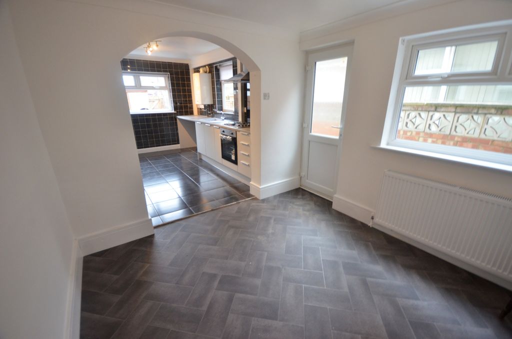 Additional image 4 of 3 bed terraced house to rentDurban Road, Grimsby DN32