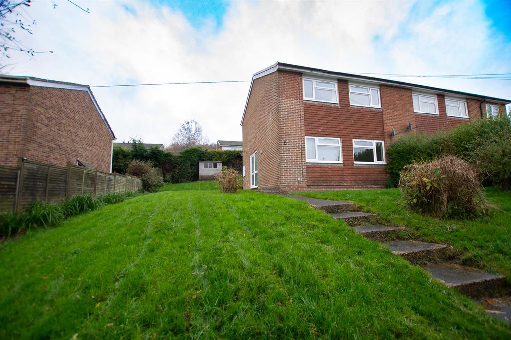 Property photo 1 of 11 Dsc_0519-2.Jpg