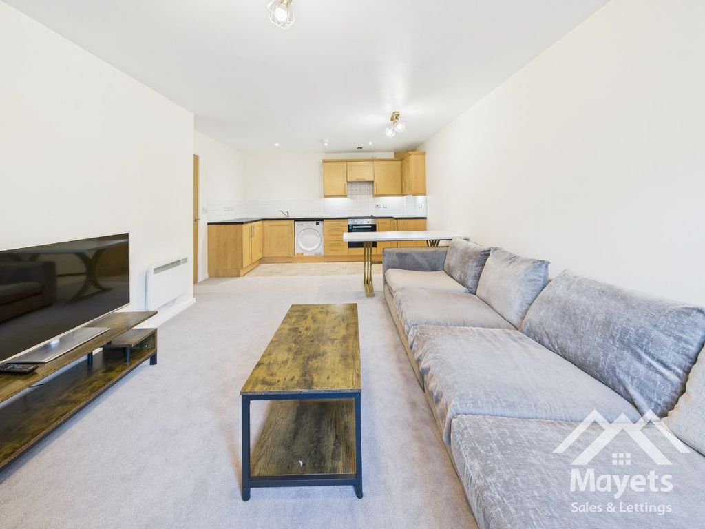 Property photo 1 of 20