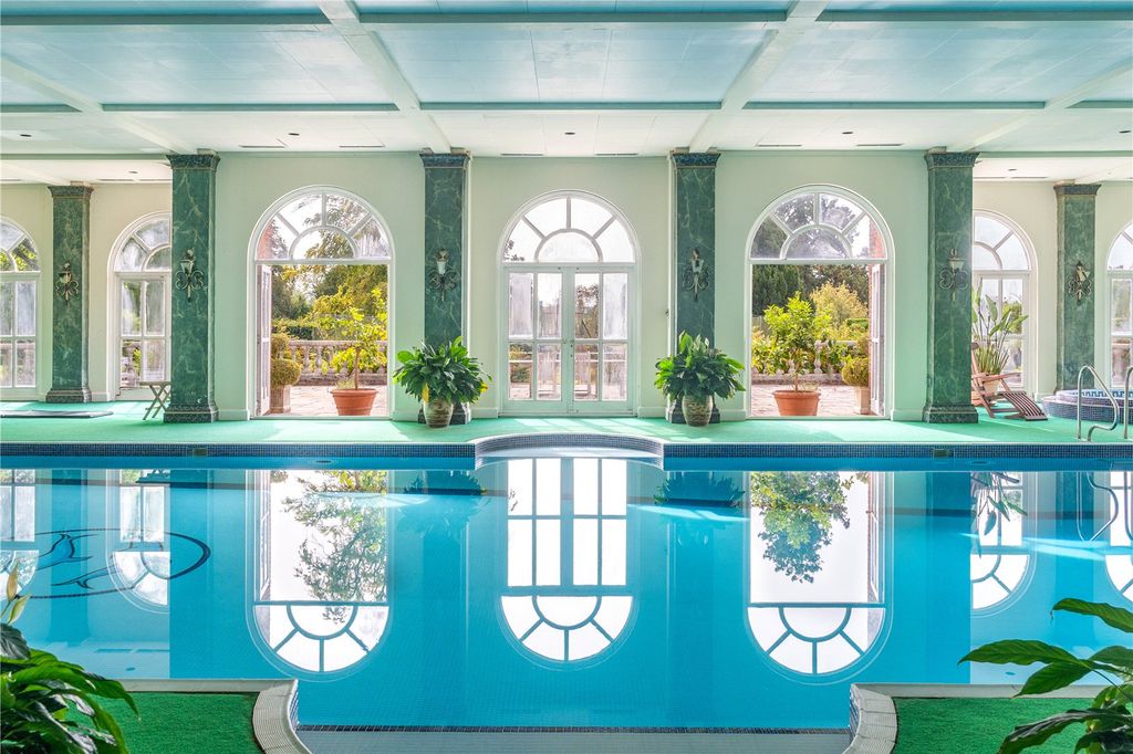 Property photo 2 of 45 Picture No. 53