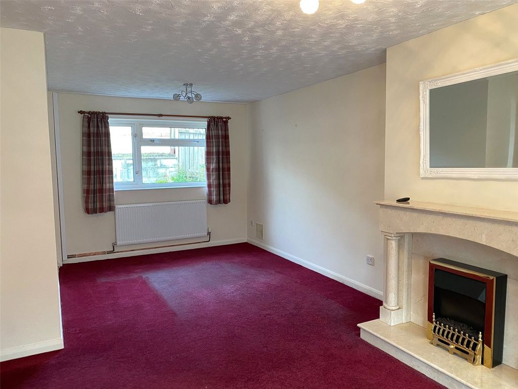Property photo 3 of 11 Picture No. 13