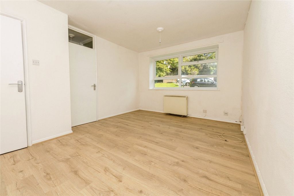 Property photo 3 of 10 Picture No. 03