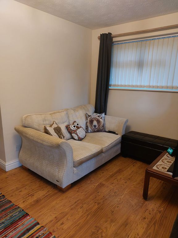 Property photo 3 of 11