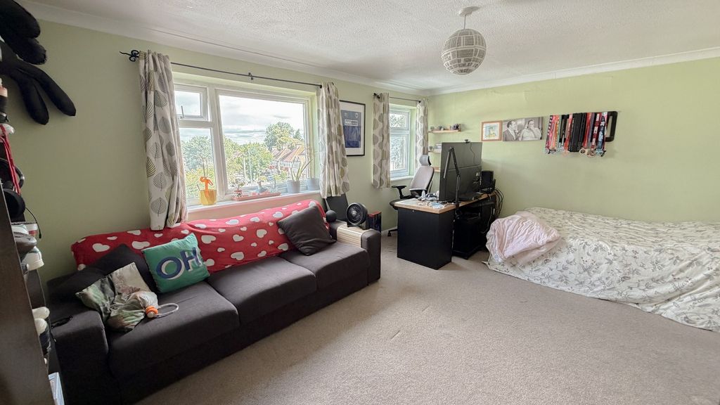 Property photo 2 of 27 Not Specified