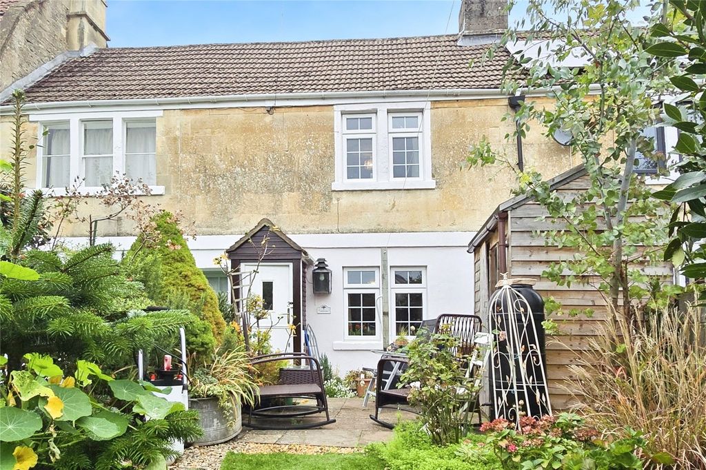 Property photo 1 of 14 External