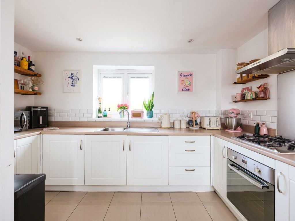Property photo 1 of 28 Cnr52883.Jpg