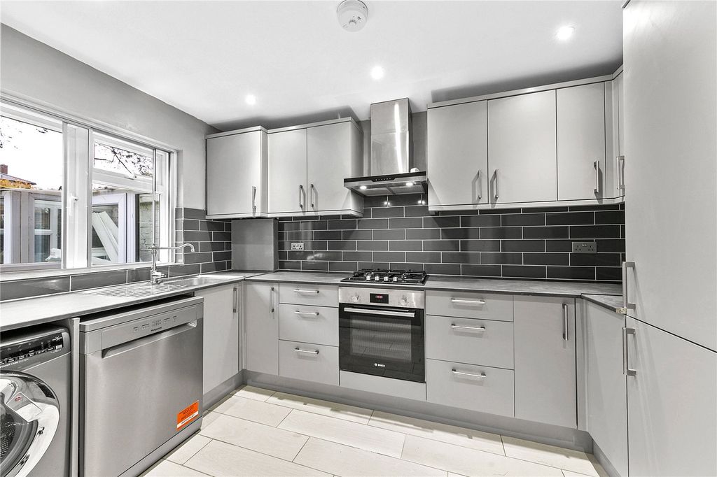 Property photo 2 of 8 Picture No. 02