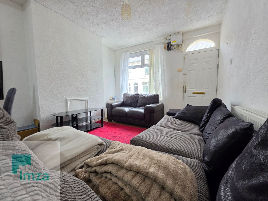 Property photo 3 of 9 20260827_164231