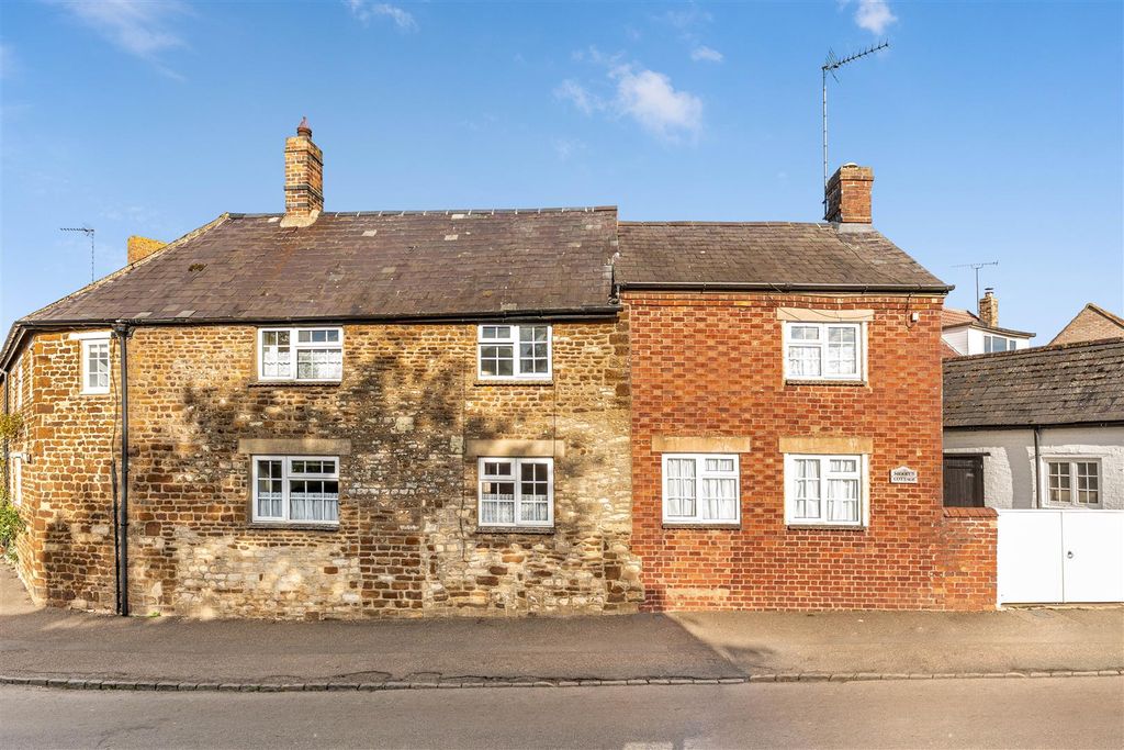 Property photo 1 of 14 Merrys Cottage, Culworth-2.Jpg