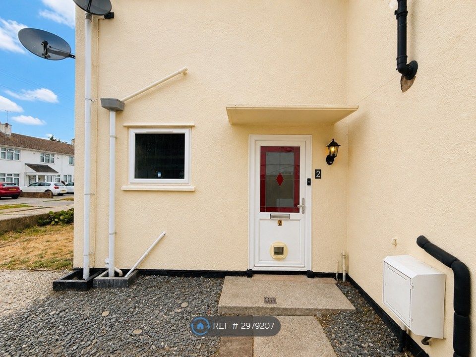 Property photo 3 of 14