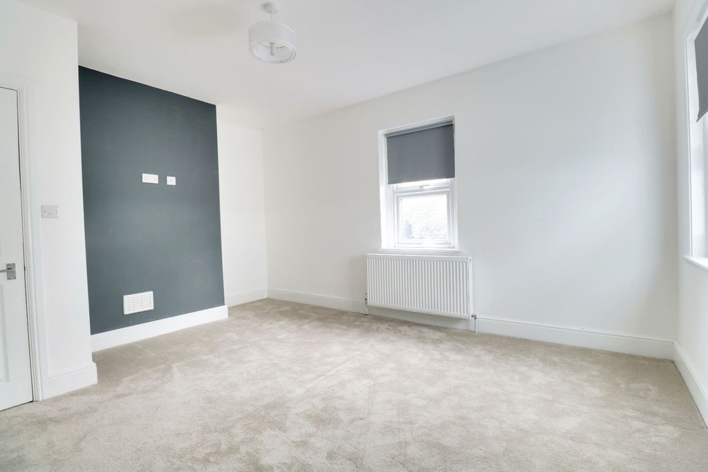 Property photo 3 of 21 5445393