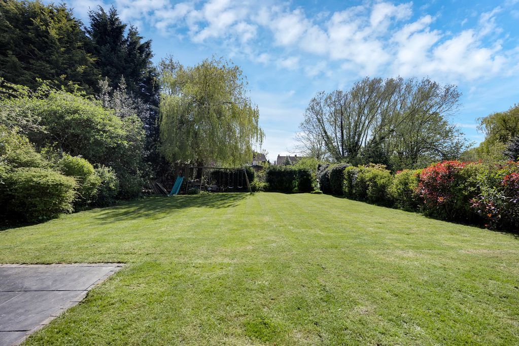 Property photo 3 of 26 Rear Garden