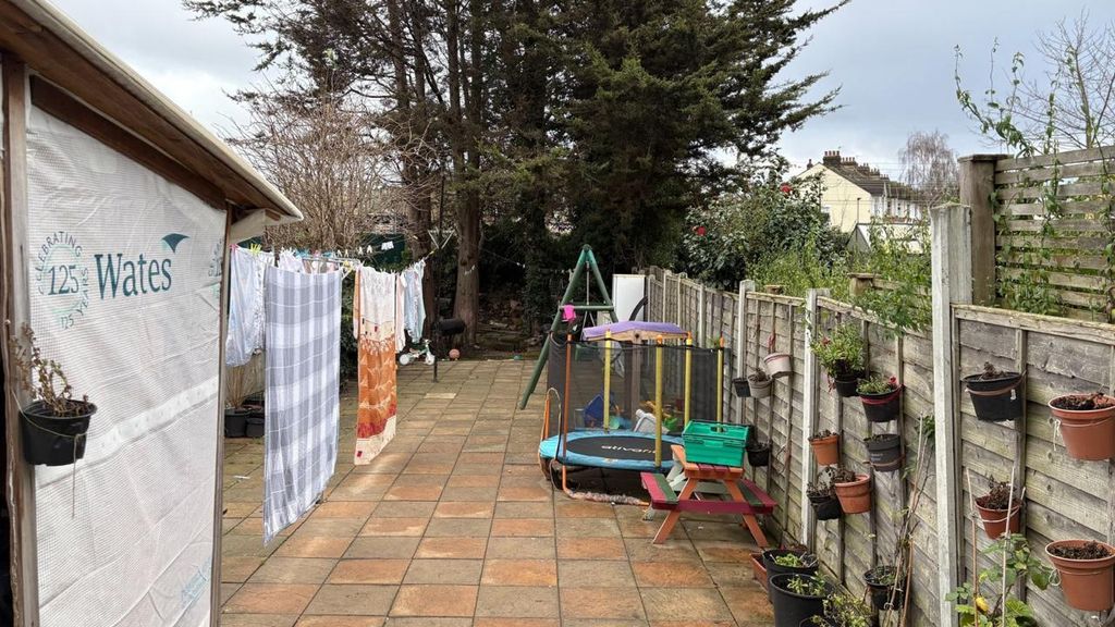 Property photo 3 of 11 Shakespeare Crescent, E12, 3 Bedroom House For Sal