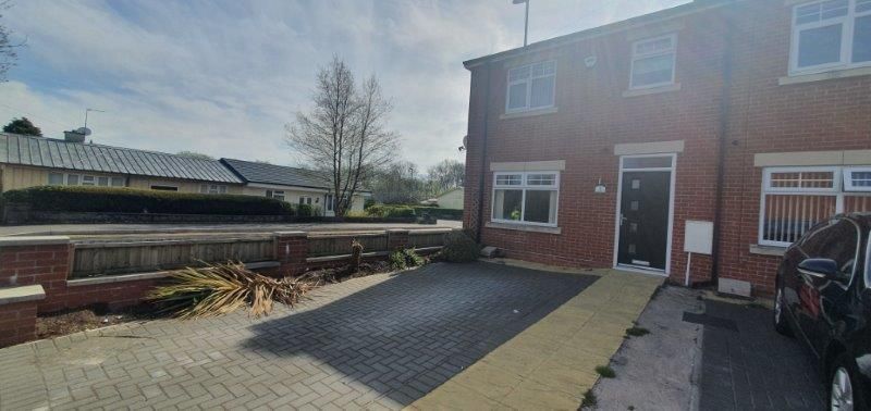 Property photo 1 of 27