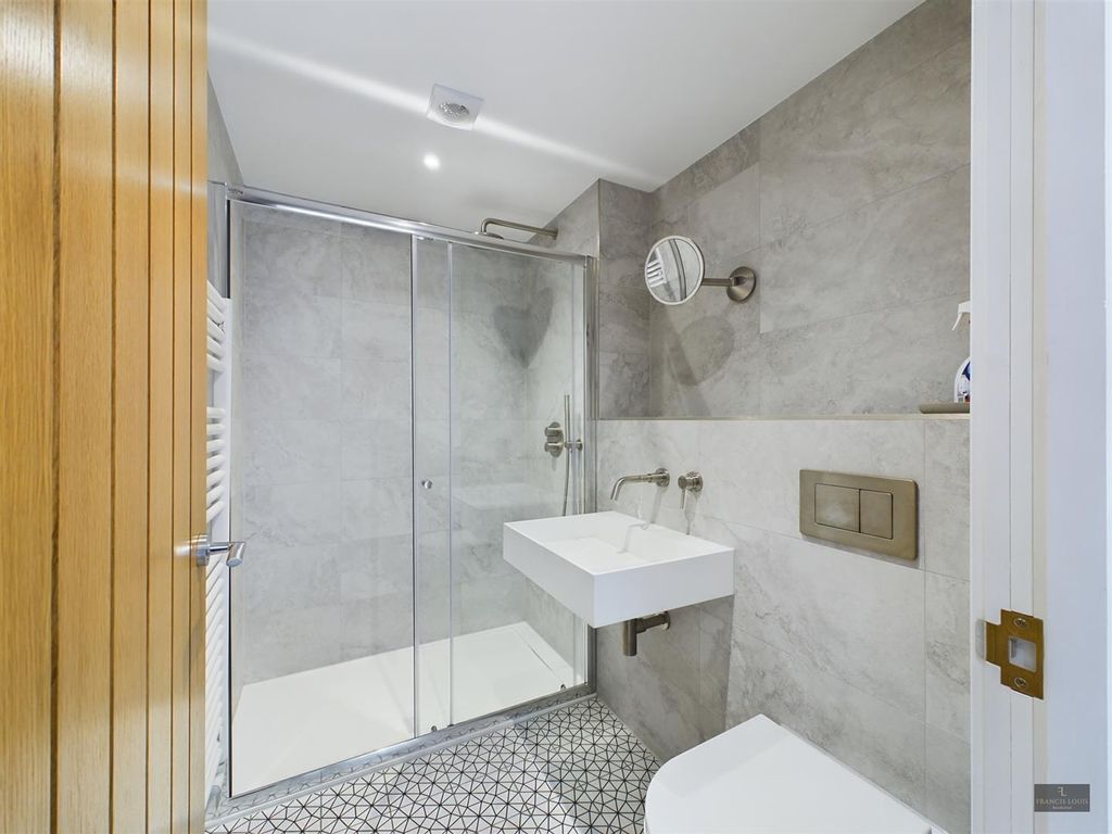 Additional image 7 of 2 bed flat for saleFlat 1 Barnfield Road, Exeter EX1