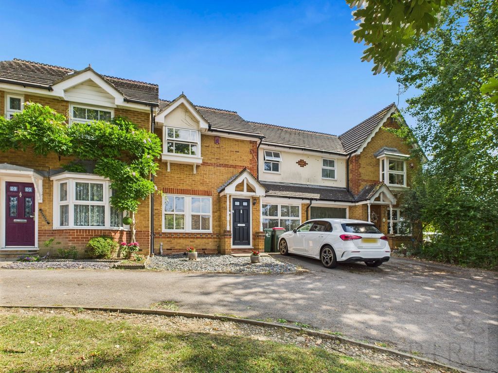 Property photo 1 of 16