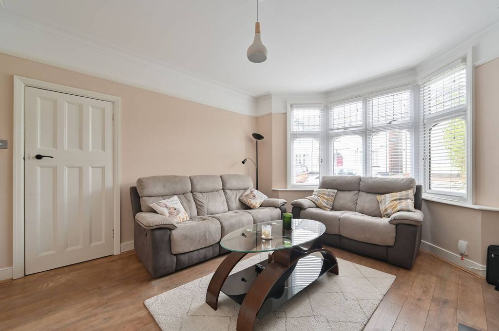 Property photo 1 of 22