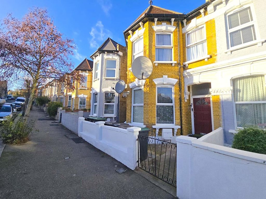 Property photo 1 of 6 Whatsapp Image 2025-12-01 At 10.28.31.Jpeg