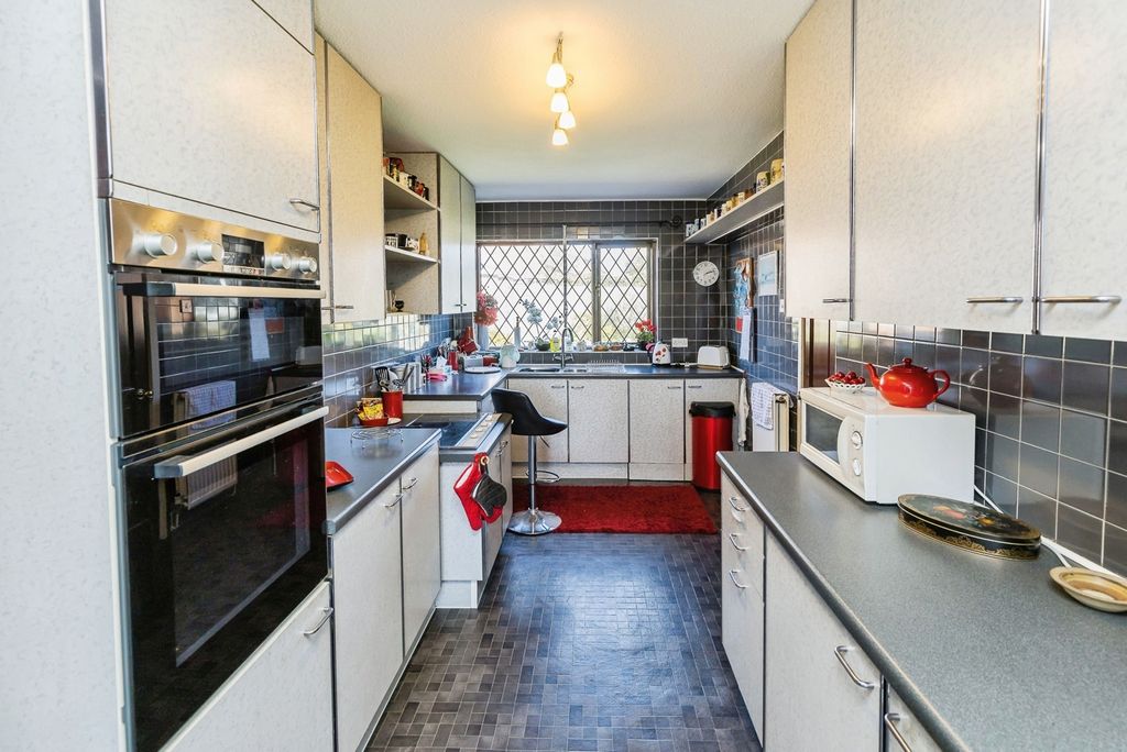 Property photo 2 of 19 Pbox-Img.Jpg