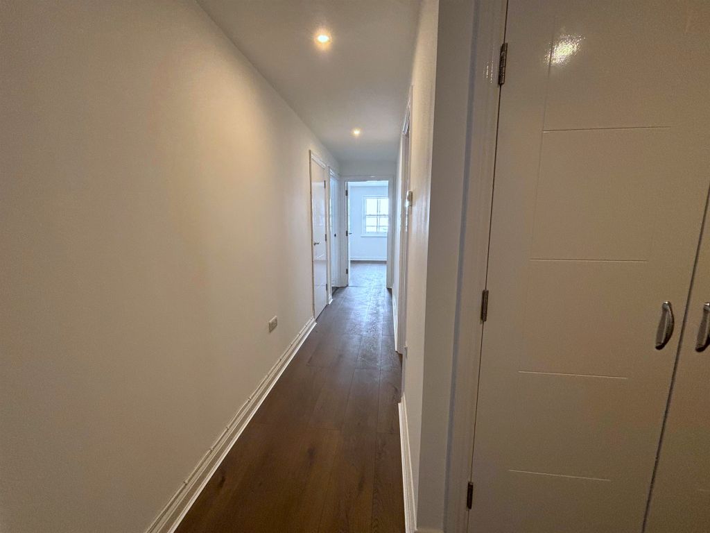 Additional image 5 of 3 bed flat for saleWesley Lane, Bicester OX26
