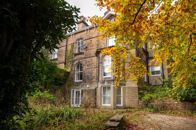 Property photo 1 of 30 External