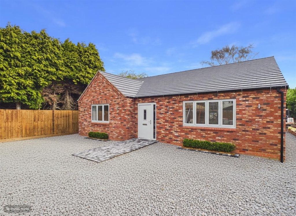 Property photo 1 of 30 Cam02833G0-Pr0754-Still030-002.Jpg