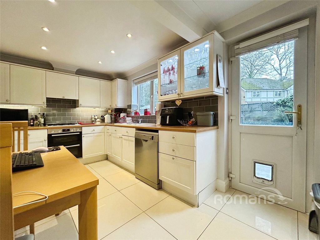 Property photo 3 of 20 Picture No. 07