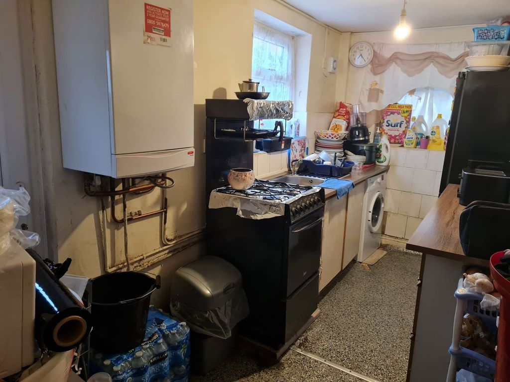 Property photo 3 of 15